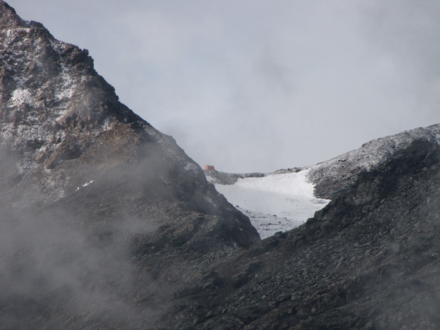 Rifugi e Bivacchi d''Italia.......